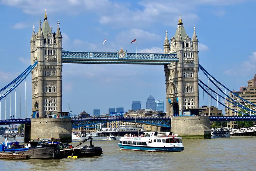 タワーブリッジ、ブリッジ、川、ボート、ランドマーク、歴史的な、建築、シティ、テムズ、ロンドン、イングランド