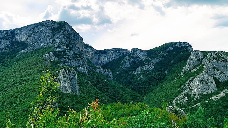 montaña, naturaleza, Montaña Vratsa, Bulgaria, pico, paisaje, bosque, cumbre