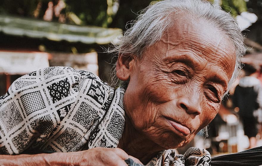 alt, Gesicht, Frau, Asien, Indonesien, Mensch, Geschichte, älterer Erwachsener, Erwachsene, eine Person, Porträt