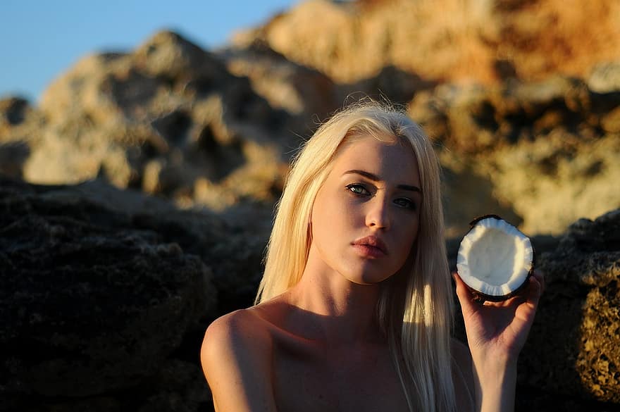 Woman, Model, Coconut, Girl, Blond, Female, Expression