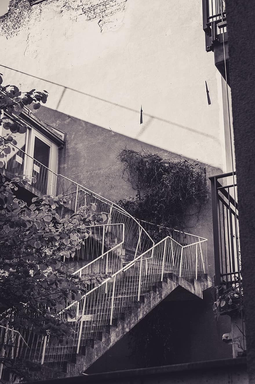 City, Backyard, Building, Stairs, Railing, architecture, black and white, staircase, old, steps, built structure