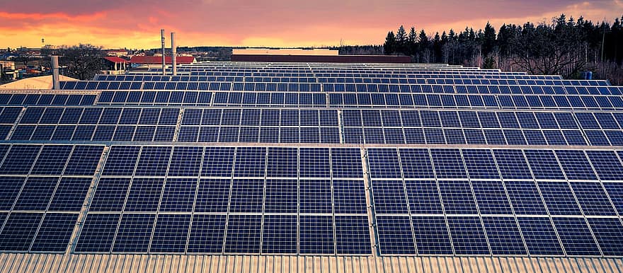 太陽光エネルギー、ソーラーパネル、太陽光発電、再生可能エネルギー、太陽電池、エネルギー、業界、ソーラー屋根、パネル、太陽系、エネルギー革命