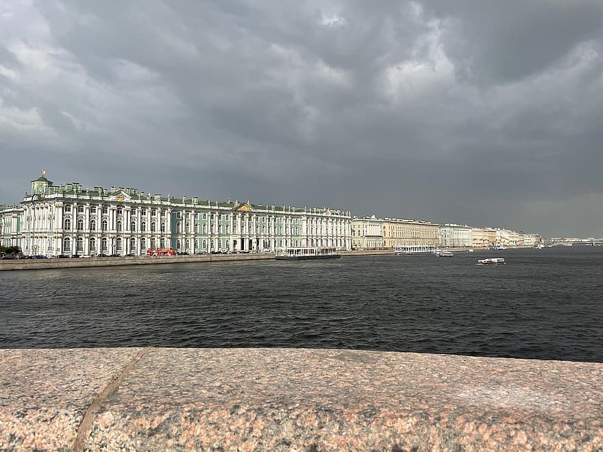 Hermitage, Rusija, istorija, muziejus, fasadas, kelionė, architektūra