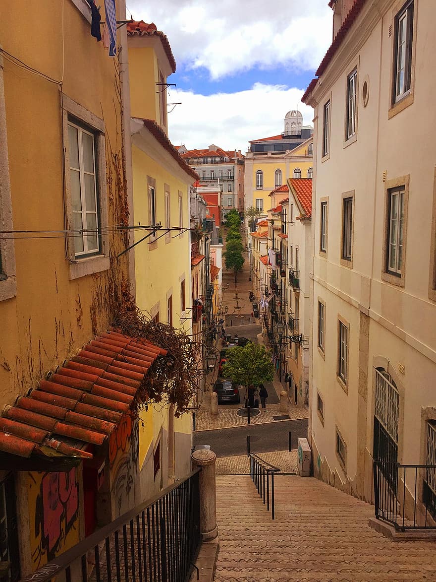 oraș, alee, scară, stradă, Lisabona, Portugalia, case, clădiri, oras vechi, istoric, urban