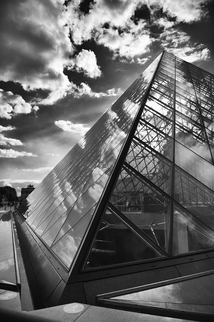 pirámide de lamas, museo, París, Francia, arquitectura, en blanco y negro, atracción turística, moderno, ventana, rascacielos, reflexión