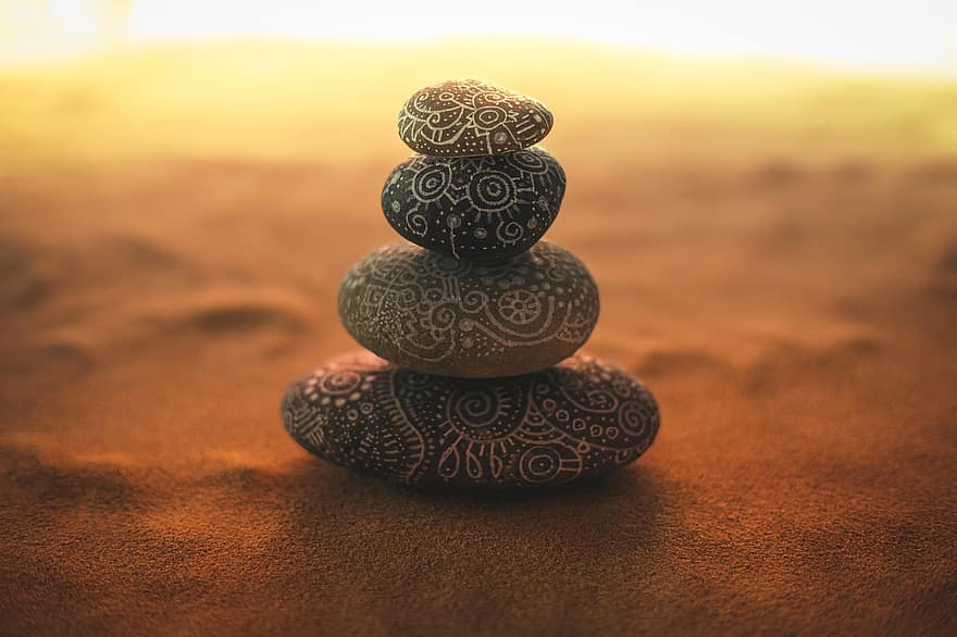 камни, камень, остаток средств, сбалансированные камни, берег реки, медитация, Дзэн, осознанность, духовность