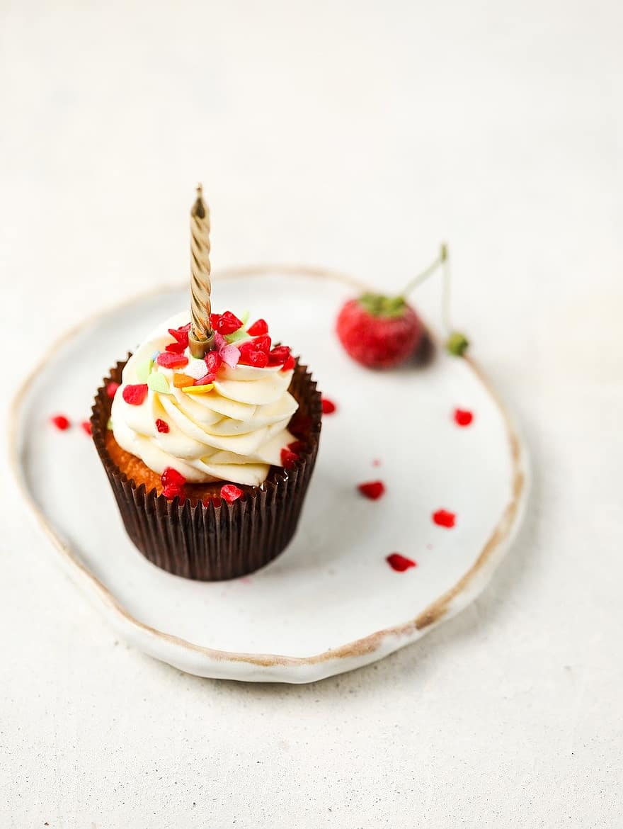 fødselsdag cupcake, cupcake, dessert