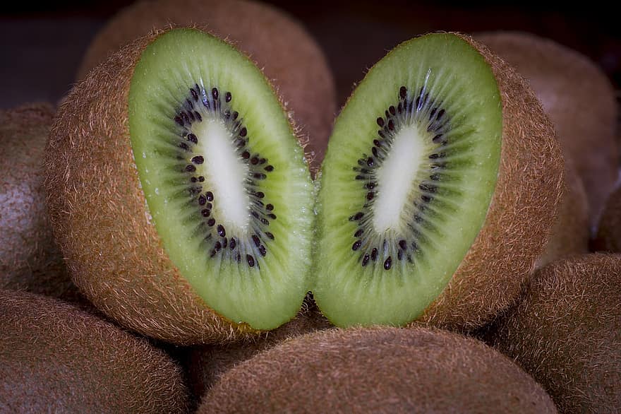 Kiwi, buah-buahan, makanan, memotong, Buah kiwi, daging, biji, menghasilkan, organik, sehat, vitamin