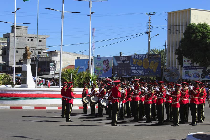 marchband, militär-, självständighetsdag, malagasy, parad, rang, män, kulturer, enhetlig, firande, redaktionell
