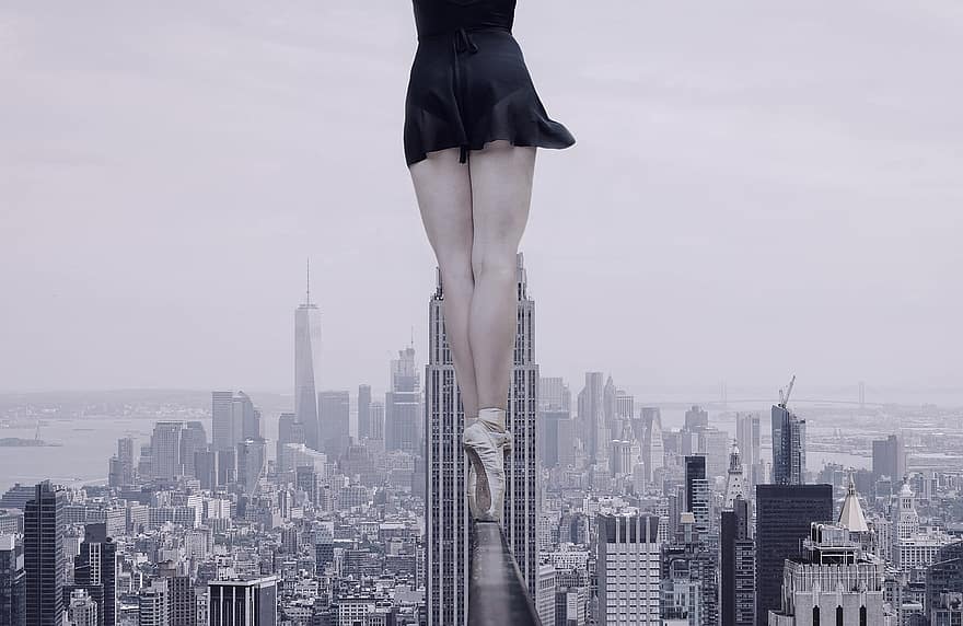 ballet, danser, balletdanseres, balletschoenen, wolkenkrabbers, New York, gebouwen, balans, horizon, fantasie