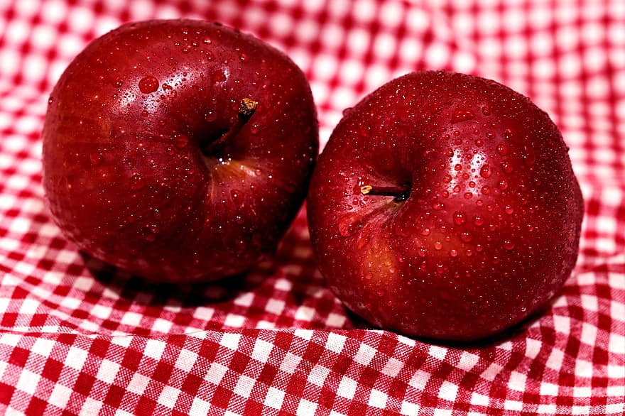 jabłka, czerwone jabłka, świeże jabłka, owoce, świeżość, owoc, jedzenie, zbliżenie, dojrzały, zdrowe odżywianie, organiczny