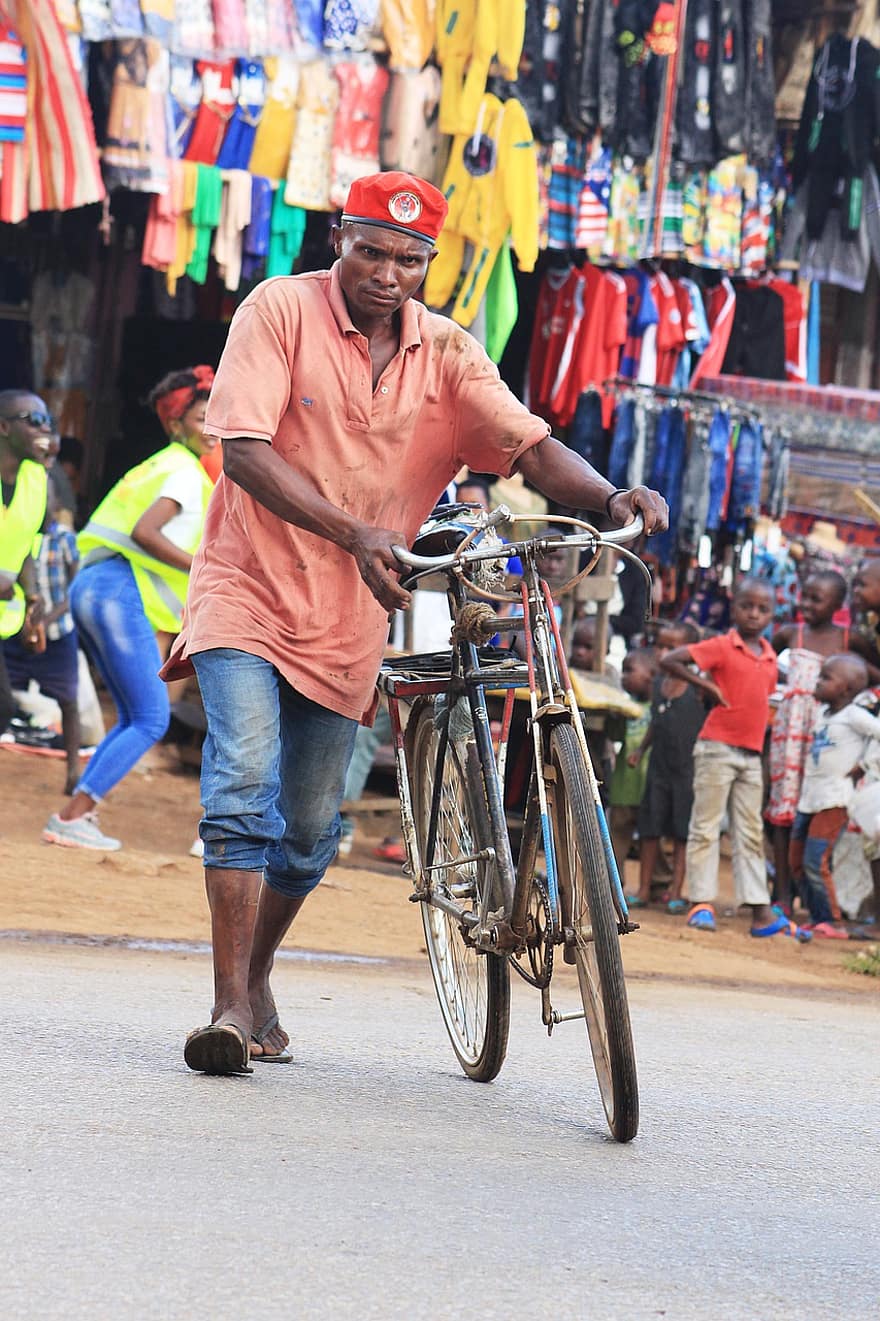 vélo, homme, cycliste, route, rue, transport, mode de vie, personnes, Ouganda, la vie, les ougandais