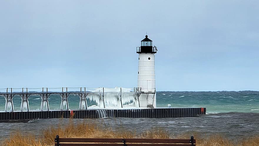Lake Michigan, Leuchtfeuer, Leuchtturm, manistee, Seebrücke, Winter