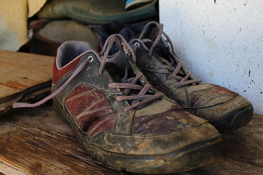 scarpe, scarpe da lavoro, calzature, scarpa, vecchio, pelle, sporco, paio, capi di abbigliamento, laccio, vecchio stile