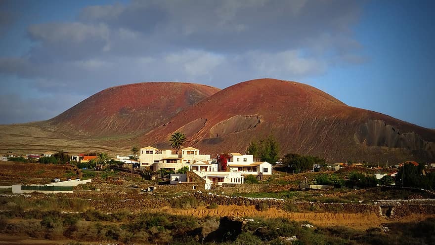 Fuerteventura, pueblo, montañas, Islas Canarias, casas, isla, paisaje, naturaleza, montaña, escena rural, verano