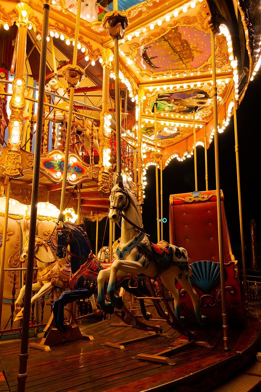 carrusel, caballo, parque de atracciones, atracción de feria, tiovivo, circo, entretenimiento, infancia, recinto ferial, luces
