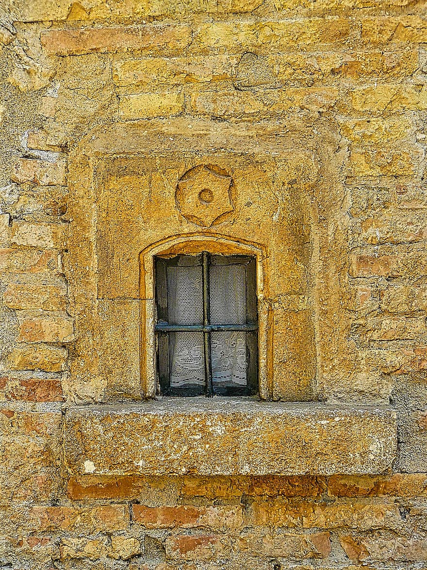 окно, средневековый, кирпичная кладка, жилой дом