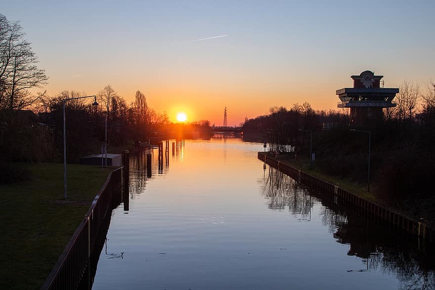 Canal Rin-Herne, via fluvial, posta de sol, Canal de transport, sol, aigua, reflexió, vespre, bloqueig, Ruta d'enviament, paisatge