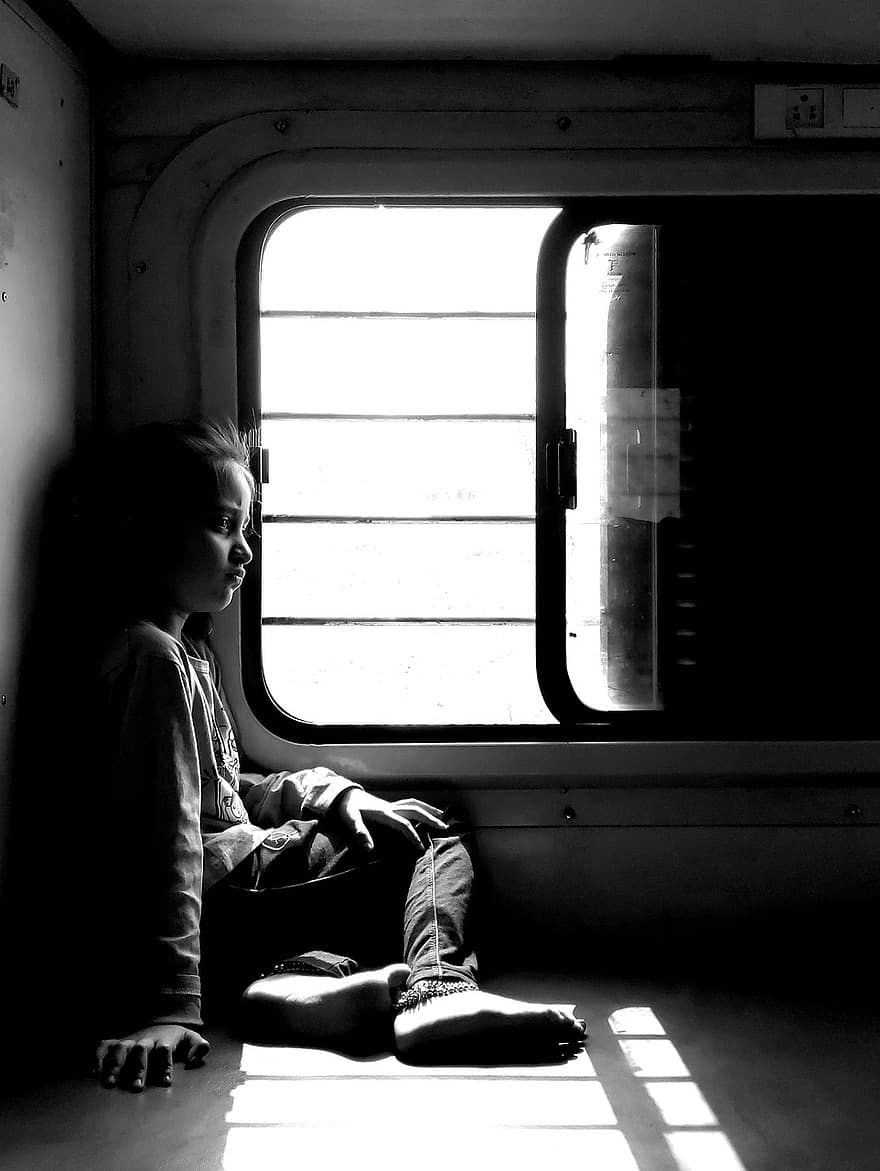 traukinys, vaikas, liūdnas, kelionė, juoda ir balta, vien tik, langas, vienišas, depresija