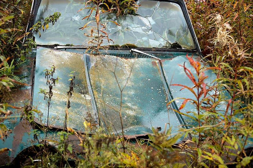 Abandoned Car, Car Wreck, Countryside
