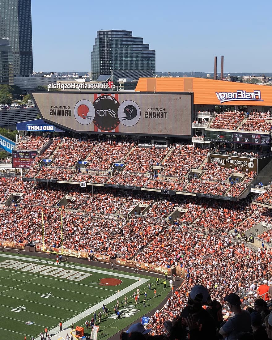 Stadium, Football, Sports, Cleveland, Cleveland Browns, Game, Entertainment, Ohio, Fans, Crowd
