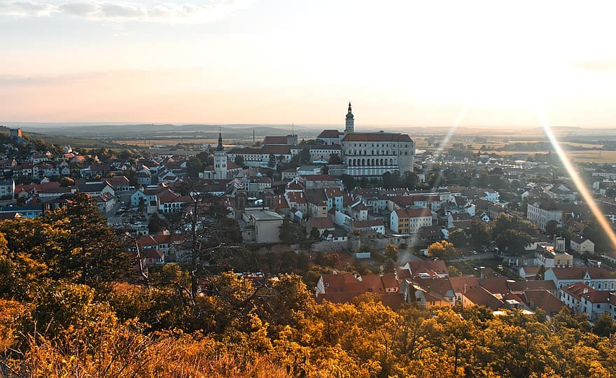 castelul mikulov, Republica Cehă, apus de soare, Moraviei, castel, vedere aeriene, oraș