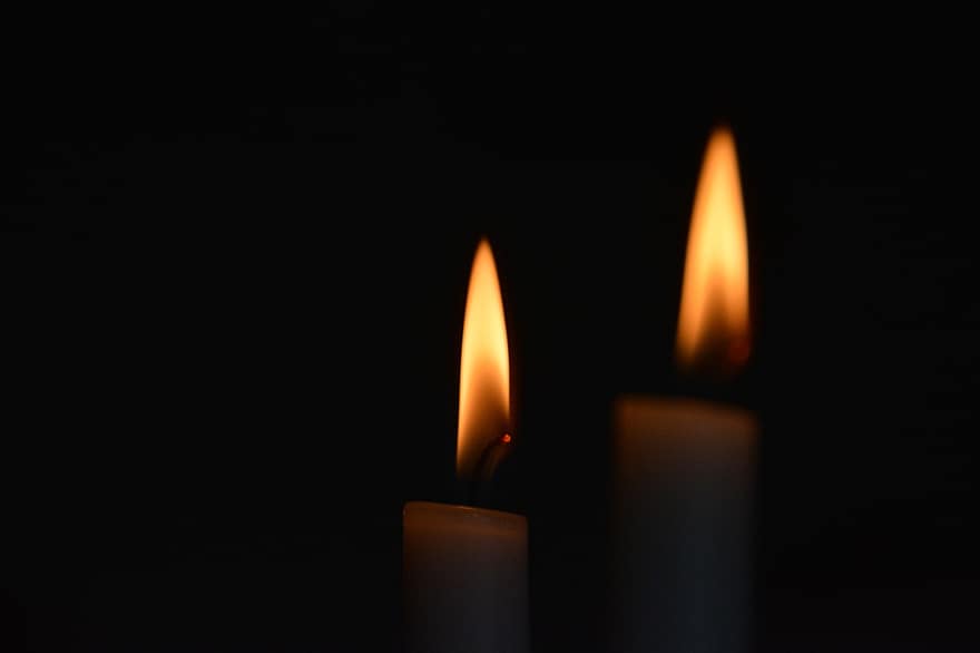 Ugnis, žvakė, šviesa, liepsna, makro, deginimas, gamtos reiškinys, religija, žvakių šviesa, tamsus, švyti