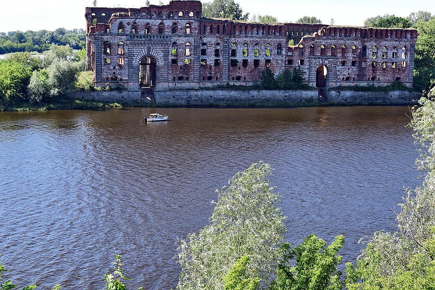 río, edificio, restos, punto de referencia, bote, Narev, granero, agua, Modlin, Polonia, Monumento