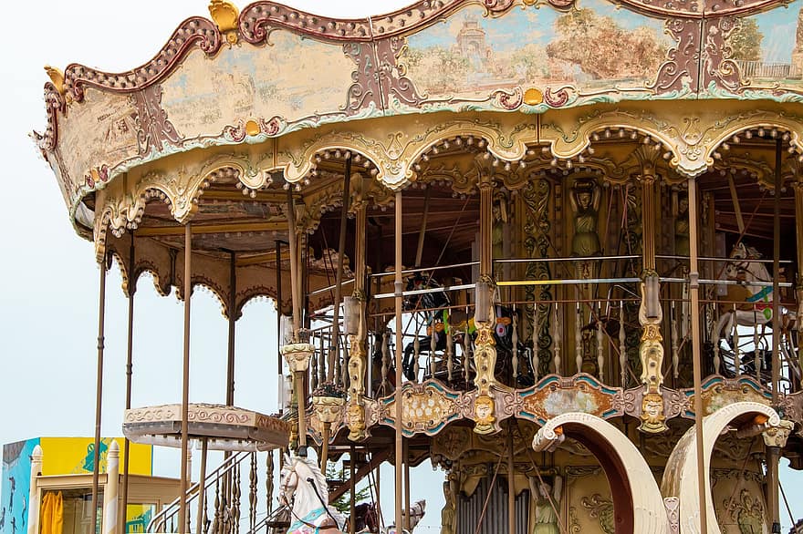 ri, karusell, fornøyelsespark, utendørs, barndom, barcelona, by, reiser karneval, moro, fornøyelsespark tur, tradisjonell festival