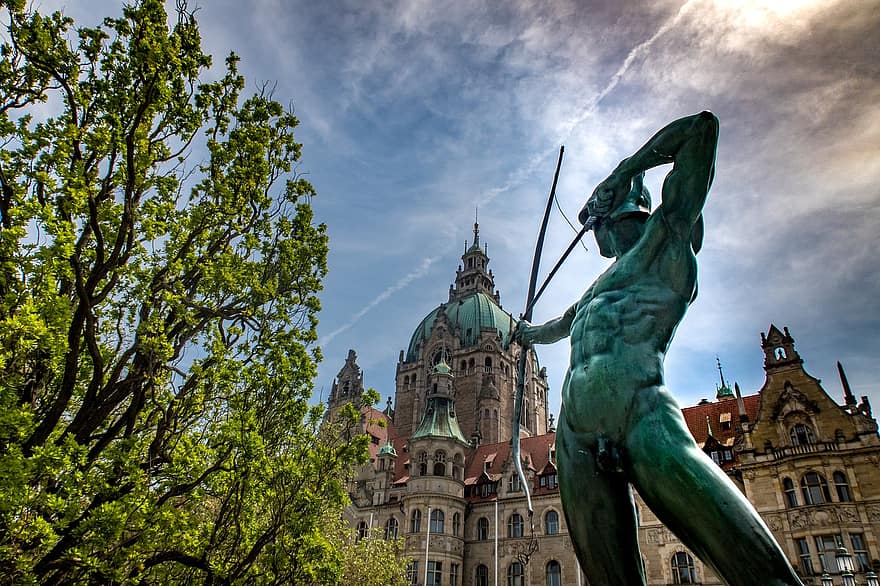 Hannover, Rathaus, Bogenschütze, Statue, Skulptur, die Architektur, Stadt, Gebäude, historisch
