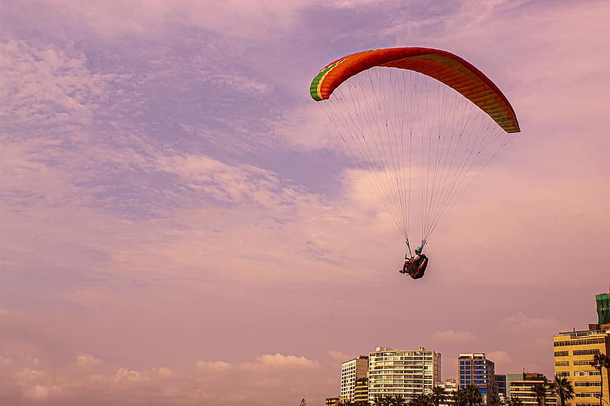 paragliding, parachute, stad, gebouwen, hemel, wolken, paraglider, vliegend, vlucht, sport, Vrijetijds besteding
