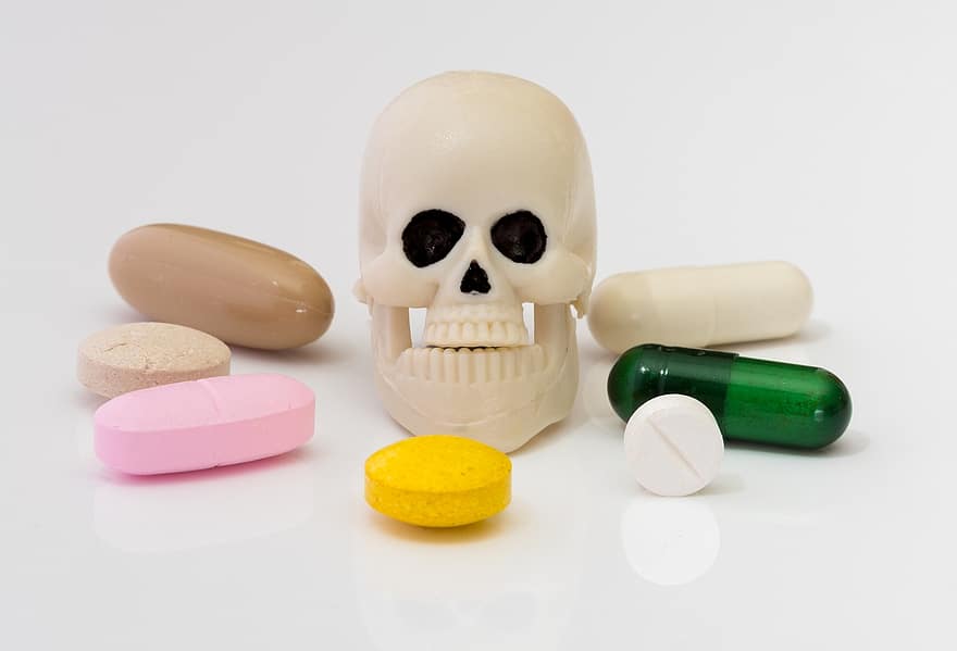 tablety, pilulky, lékařský, lék, kapsle, doplňky stravy, doplňkové látky, drog, závislost, zneužívání, smrt