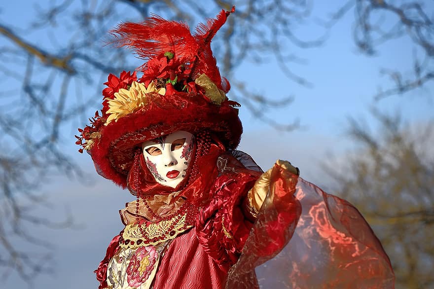 Karneval in Venedig, Maske, Kostüm, Maskerade, venezianische Maske, Karneval, Eleganz, Hut, Tradition, Kultur, Italienisch