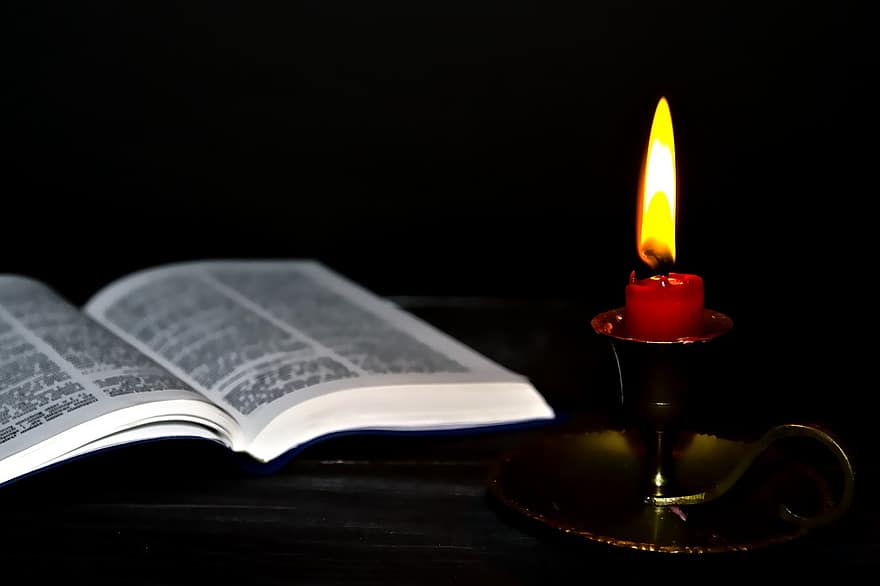 свічники, Біблія, світло, полум'я, вогонь, траур, молитва, надію, вірити, релігія, боже