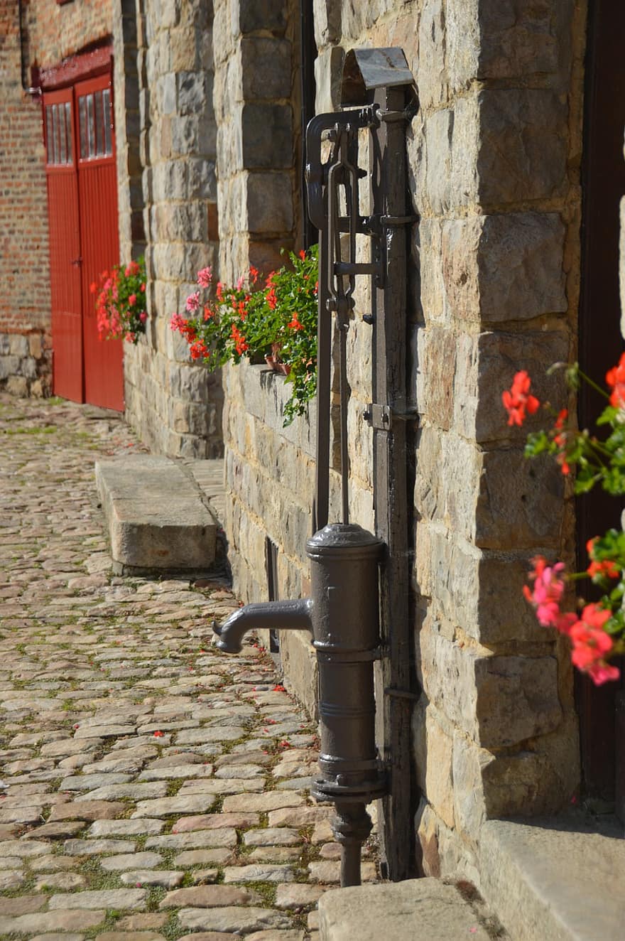pompe à eau, traditionnel, rue, pompe manuelle, village, pompe, équipement, Manuel, en plein air, Olhain, hauts de france