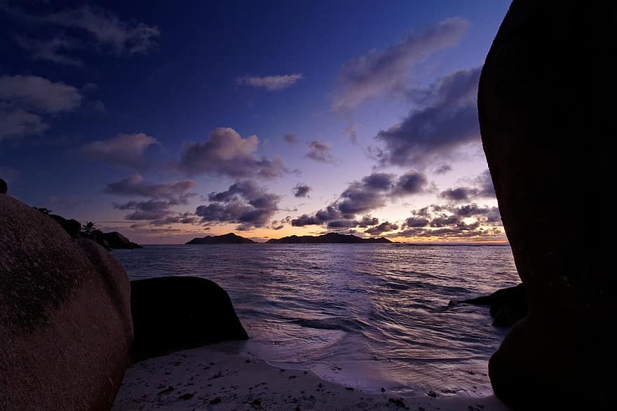 пляж, океан, тропический, заход солнца, море, остров, сумерки, Seychelles, La Digue, Anse Source D'Argent, песок