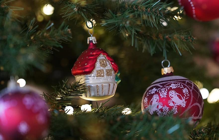 bola de nadal, arbre de Nadal, Nadal, allotjar-se, avet, Boles de Nadal, decoracions de Nadal, decoració de Nadal, ornaments, pilotes, decoracions