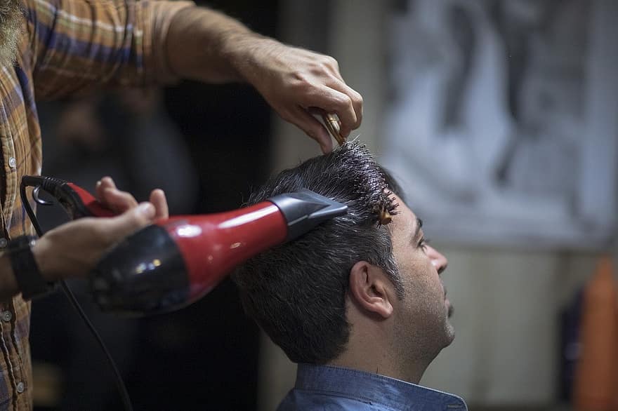 suszarka do włosów, fryzjer, praca, zawód, biznes, Iran, mężczyźni, salon fryzjerski, fryzura, dorosły, pracujący