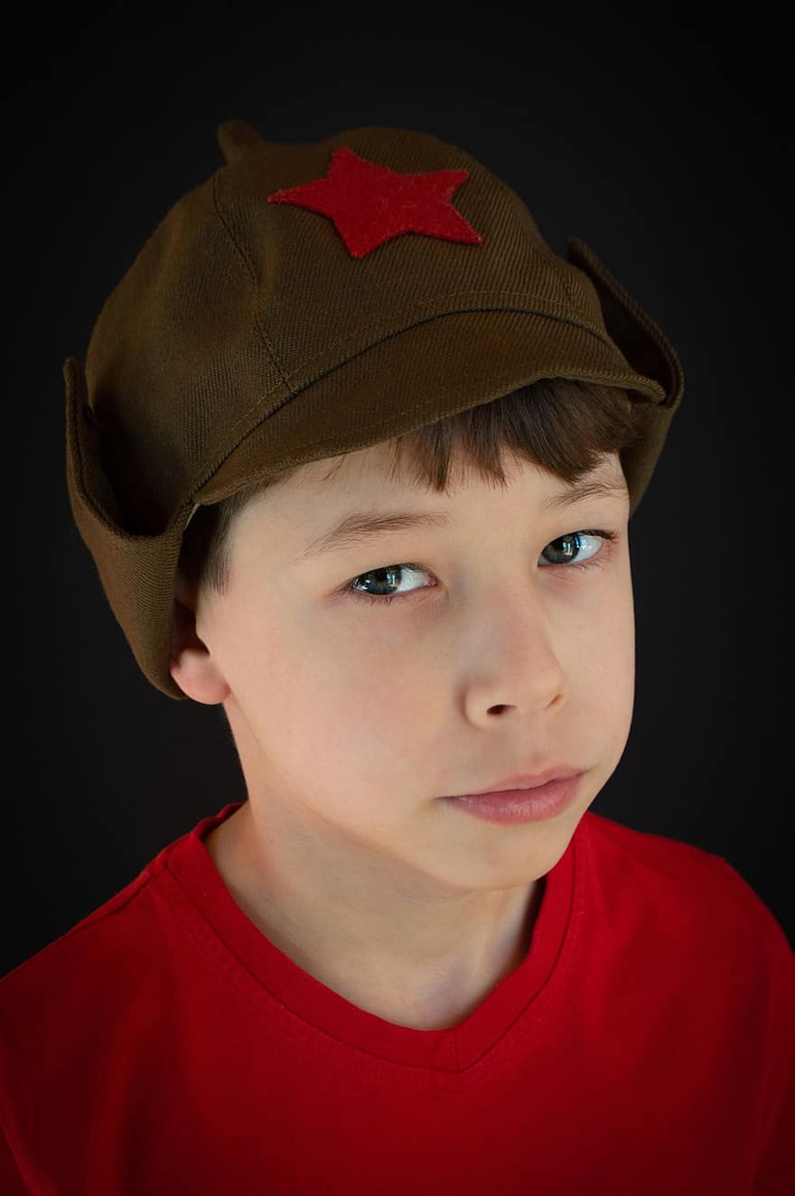 berniukas, portretas, budenovka, derliaus, rekonstrukcija, Ikirevoliucinė Rusija, skrybėlę, karinė uniforma, cosplay, vaikas, vienas asmuo