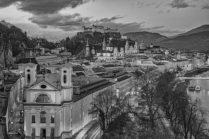 Salzburg, město, Černý a bílý, noc, světla, řeka, kostel, katedrála, pevnost, hrad, mezník