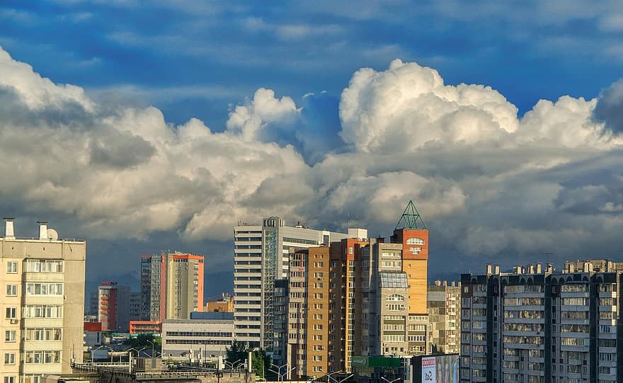 Mañana, cielo, ciudad, nubes, Siberia, Rusia, urbano, paisaje urbano, rascacielos, arquitectura, exterior del edificio