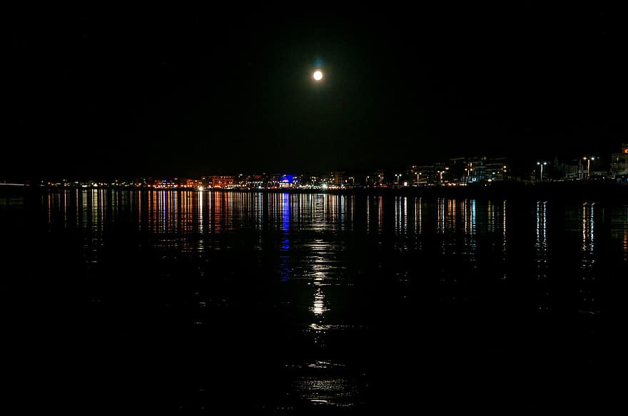 bulan, malam, laut, pantai, lampu, air, senja, refleksi, gelap, matahari terbenam, pemandangan
