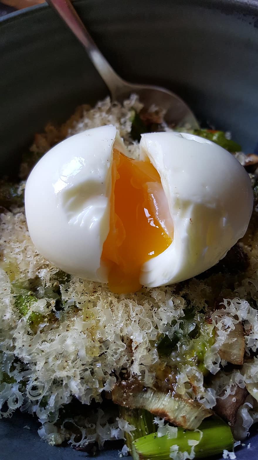 Runny Egg, βραστό αυγό, μάγειρας, θρέψη, κίτρινος, πρωτεΐνη, λευκό, χρυσός, τρώω, γεύμα