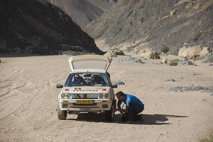 Car, Breakdown, Mechanic, Africa, Desert