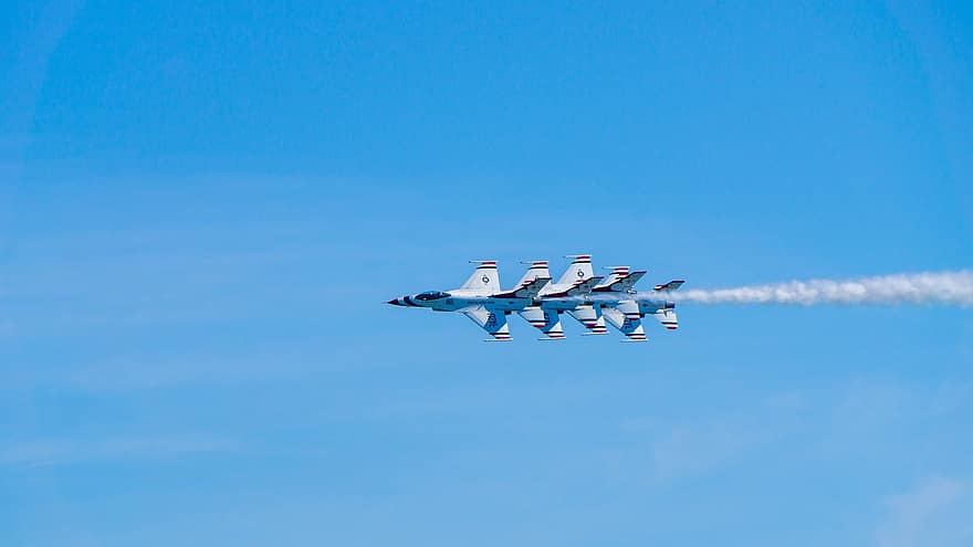 F-16, Aircraft, Airshow, Flight, Fighter Aircraft, Jet, Plane, Formation, Falcon, Thunderbirds, Military