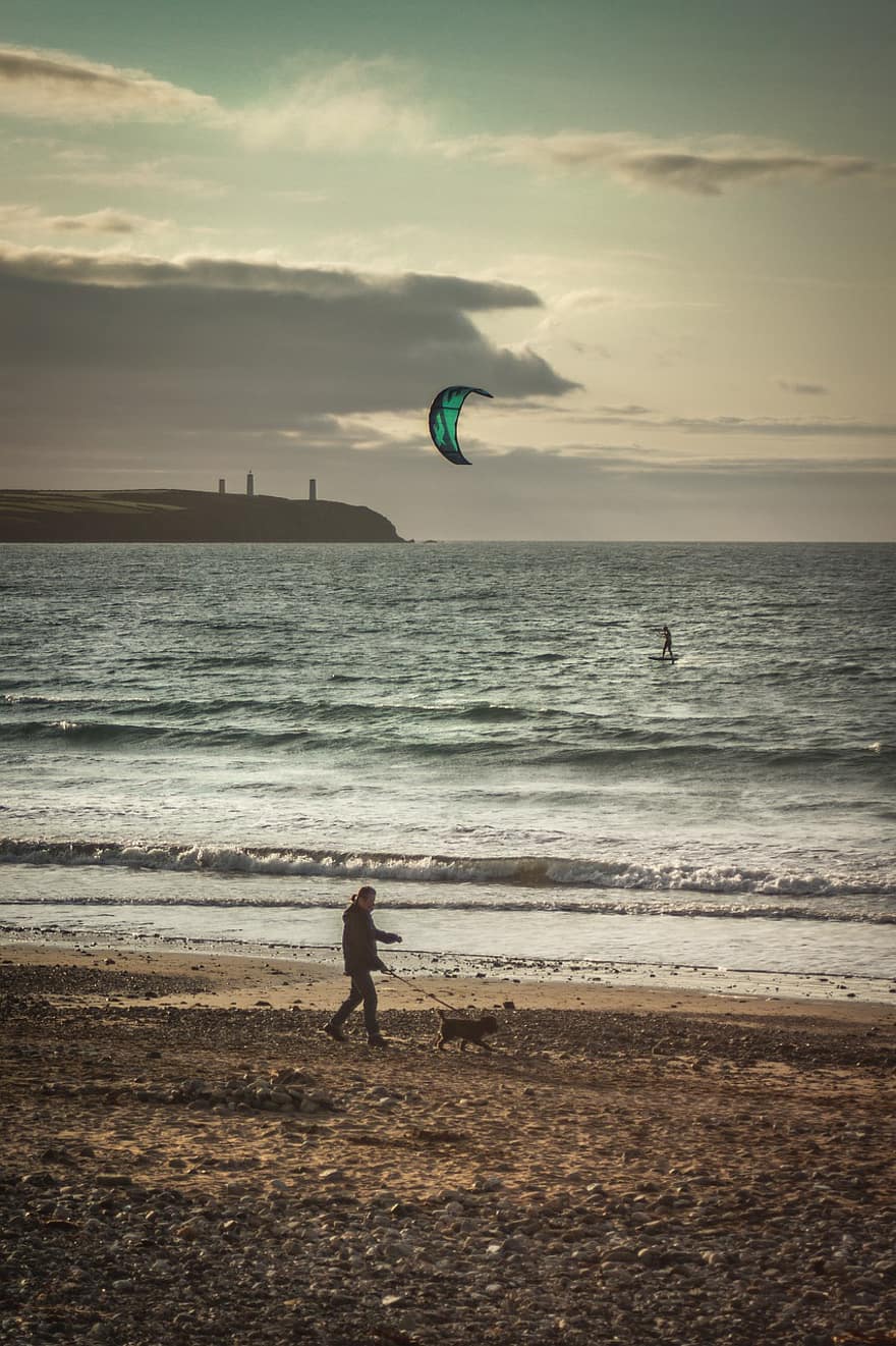 Sea, Beach, Kiteboarding, Kitesurfing, Kiteboarder, Kitesurfer, Watersports, Parachute, Surfing, Kite, Walking The Dog