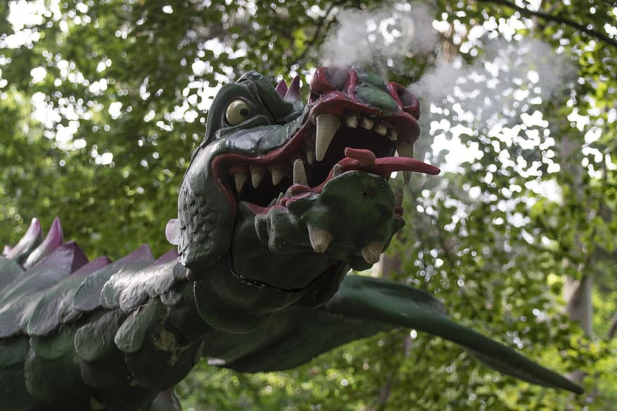 Dragon, Fairy Tale, Efteling, Fairytale Forest, Attraction, Theme Park, green color, reptile, animal teeth, forest, horror