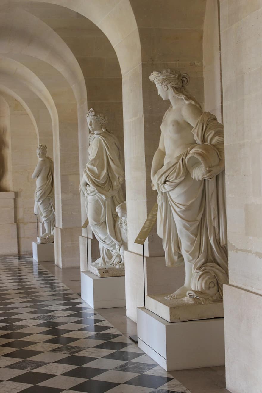 estatuas, esculturas, palacio, pasillo