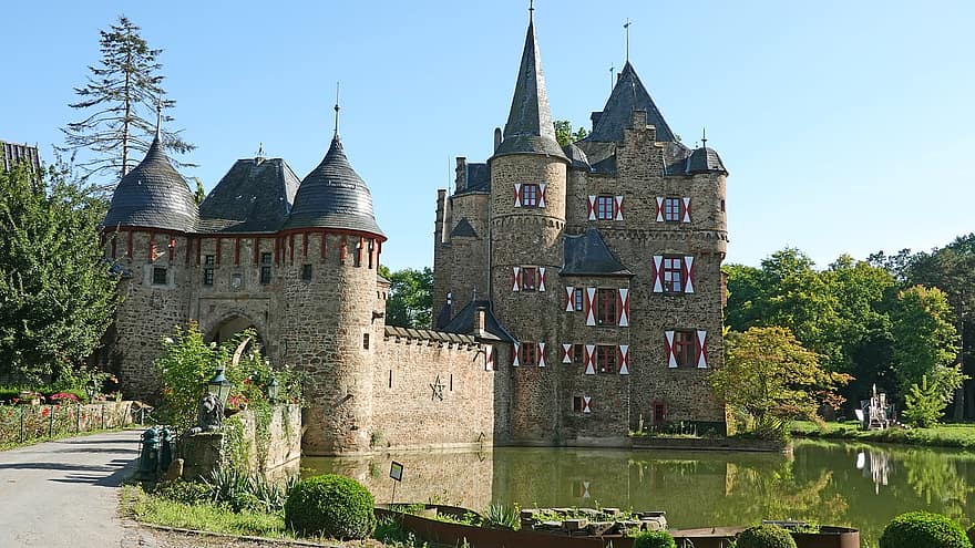 Château, médiéval, historique, tourisme, architecture, Satzvay, fossé