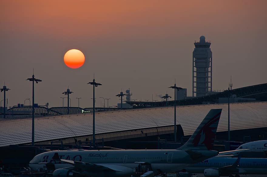 letiště, letoun, západ slunce, budova, slunce, letadlo, soumrak, večer
